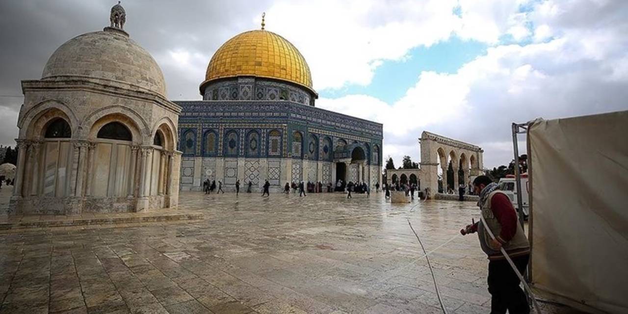 israilli yerlesimcilerden mescid i aksaya baskin hgXzyUkG