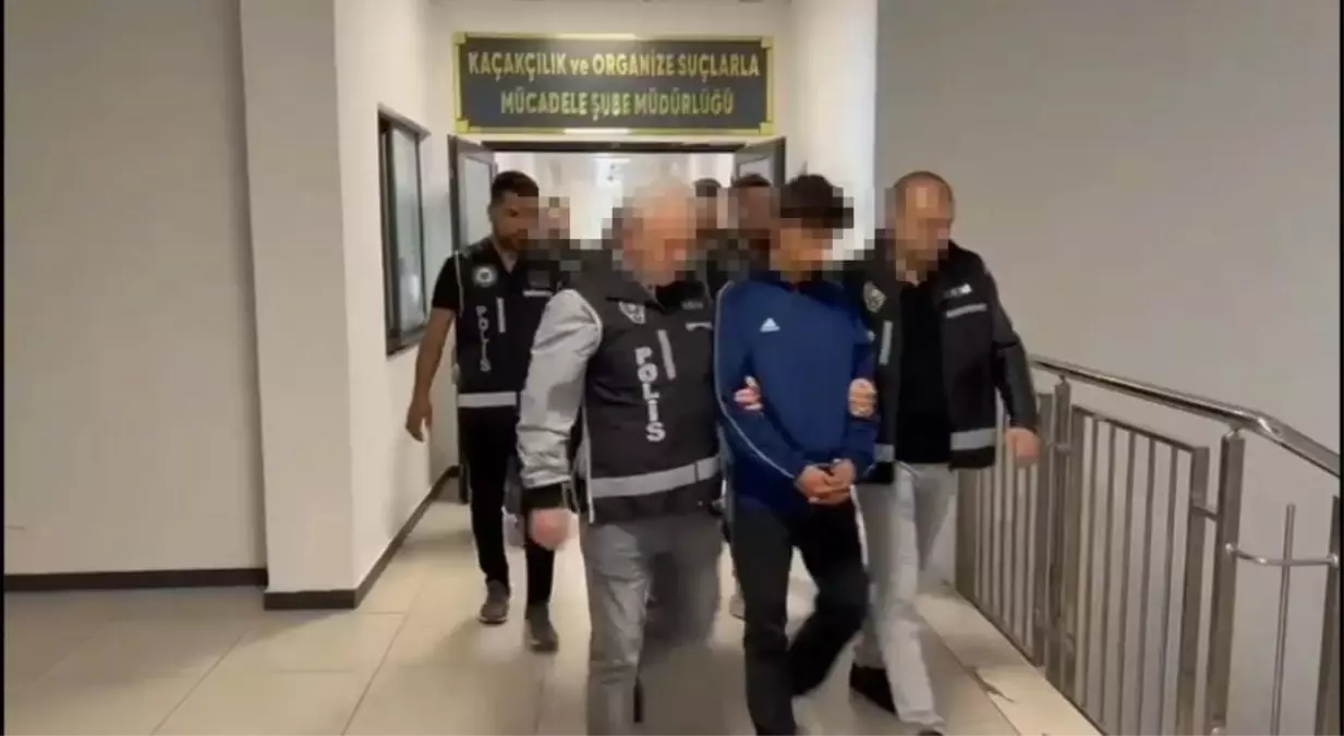 is yerine kursun sikan 2 supheli istanbulda yakalandi XdHP5K3B.jpg