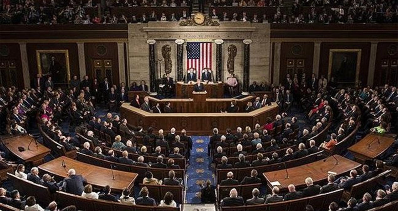 ABD Kongresi’nde Cinsel Taciz Skandalı: İki Milletvekili İstifa Etti