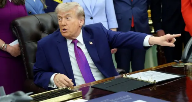 trumptan-yeni-aciklama-bir-kez-daha-o-ulkeyi-hedef-gosterdi-6SXheuUe