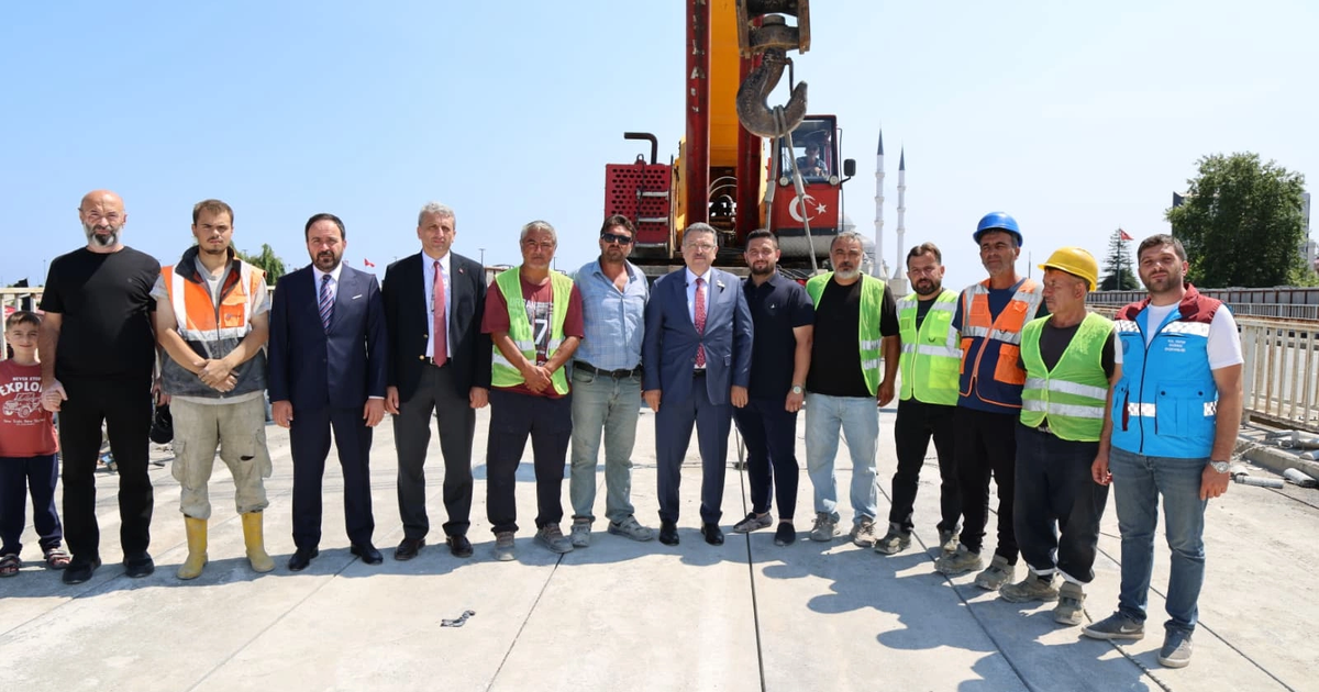 Trabzon’da Başkan Genç, Reşadiye Viyadüğü’nde incelemelerde bulundu Haber gorseli