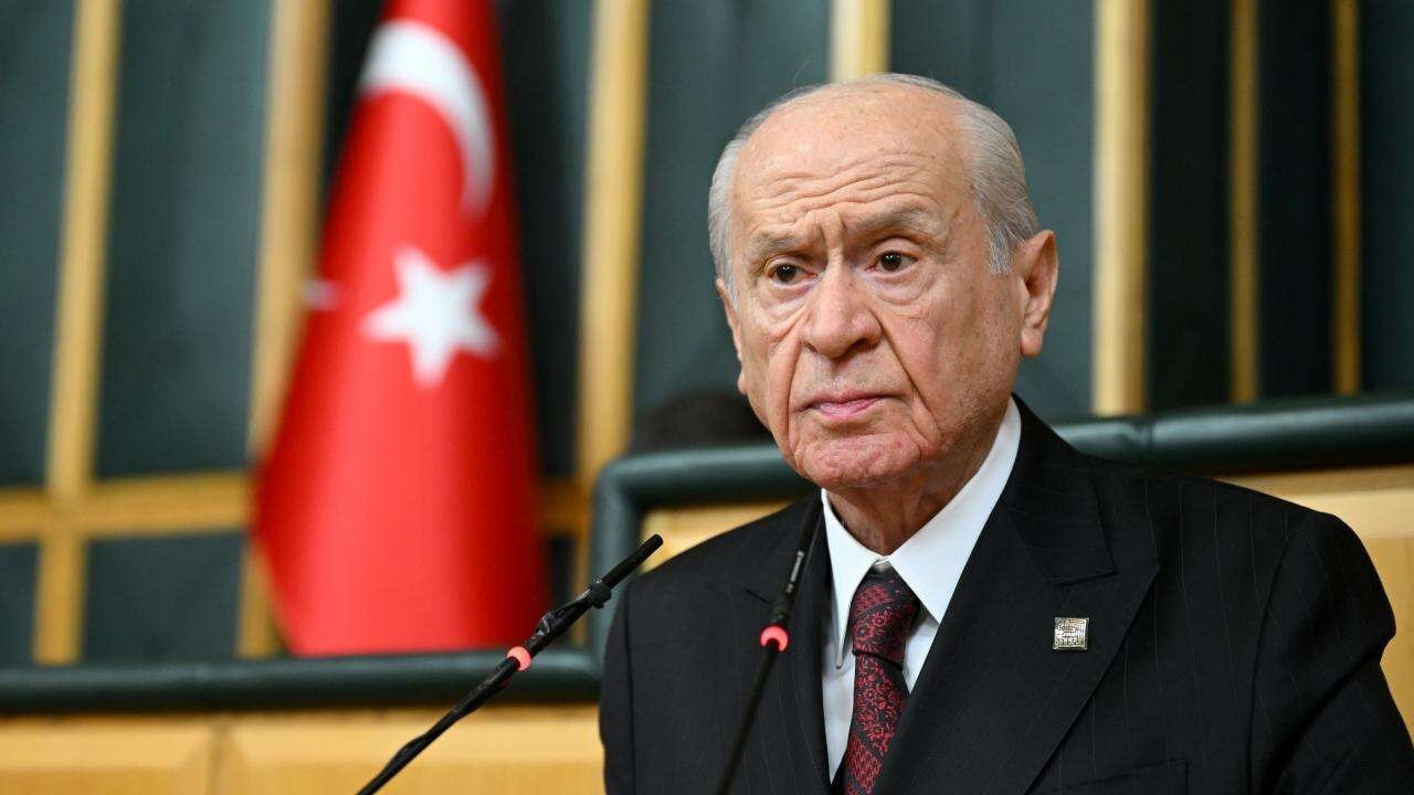 Son Dakika | Bahçeli’den yeni parti açıklaması! “Hazine yardımlarından pay alsın” Son dakika bahceliden yeni parti aciklamasi hazine yardimlarindan pay alsin Z3SGUFIS